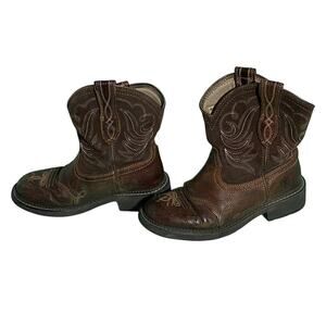 Ariat Short Cowboy Boots Brown Leather Round Toe Western Stitching Women’s 8.5